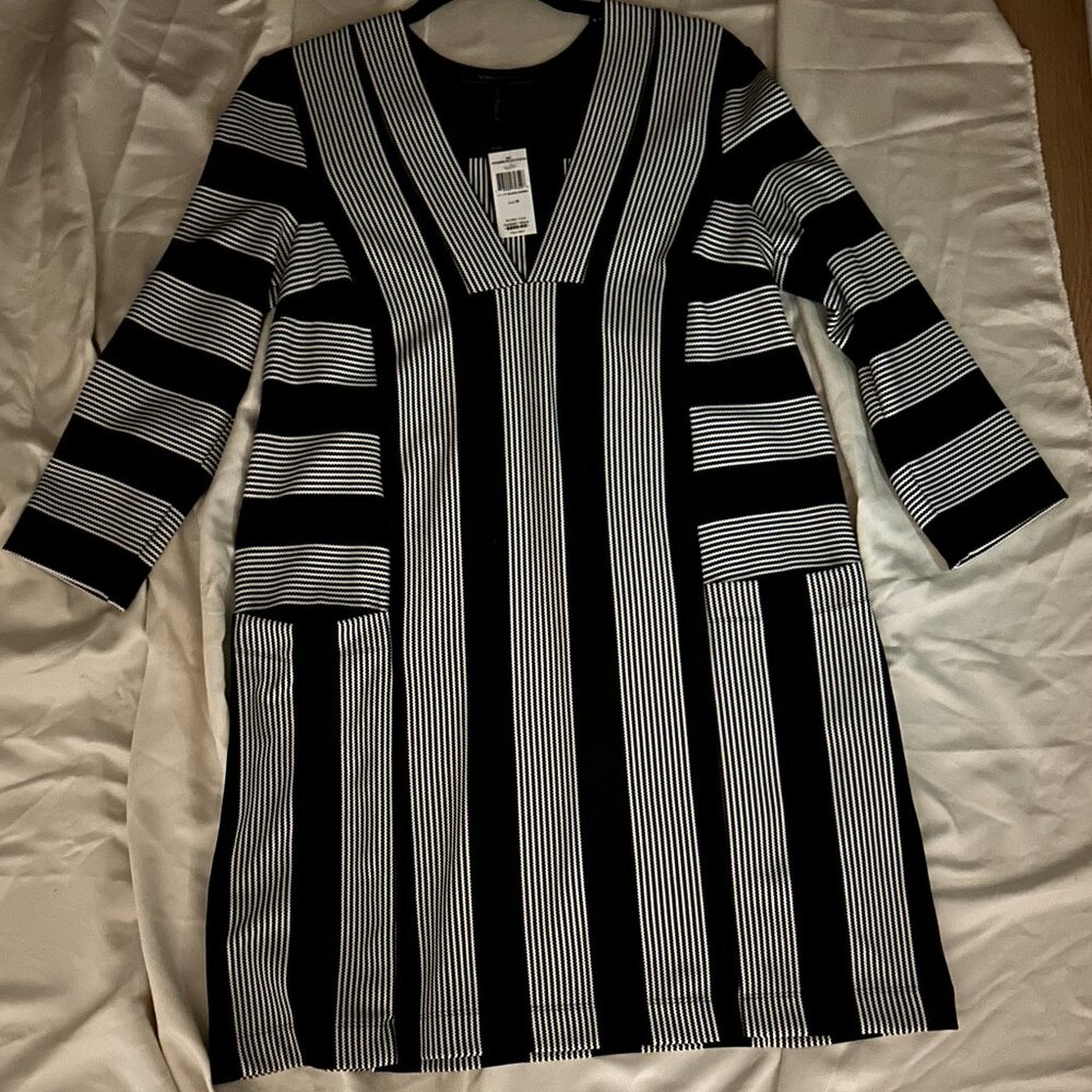 BCBG MAXAZARIA - Dress - Medium - Brand New with Tags
